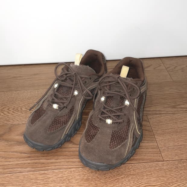 휠라 에샤페 초코 240