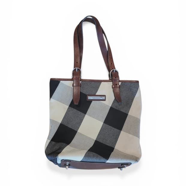 버버리 노바 체크 캔버스 토트백