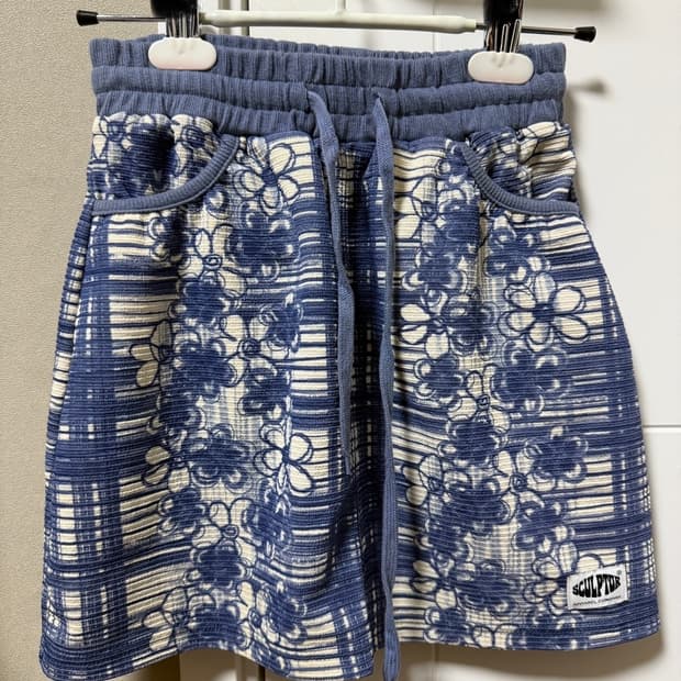 스컬프터 스커트