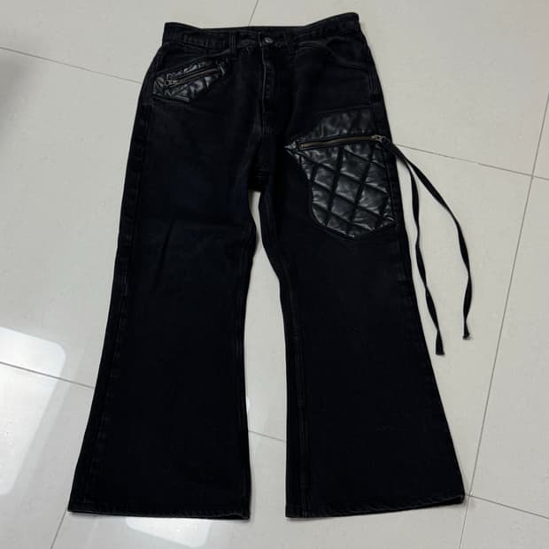 에모스탠스 클럽 레더 팬츠 