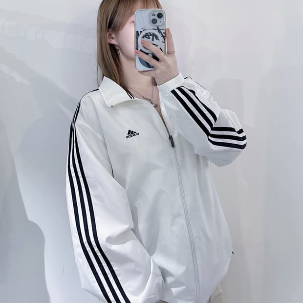 아디다스 00‘s 화이트 스몰로고 삼선 바람막이