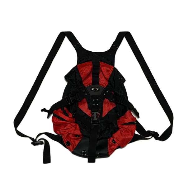 2000s oakley icon mini backpac