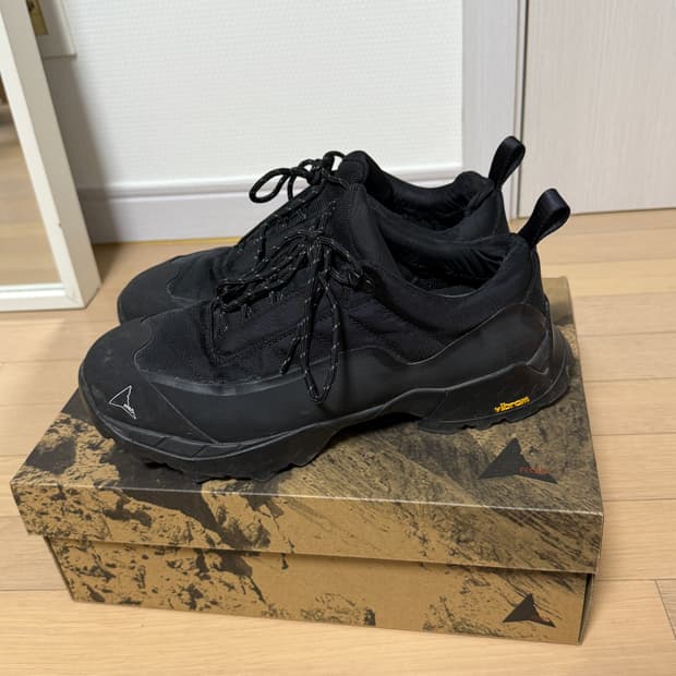 로아카타리나 44