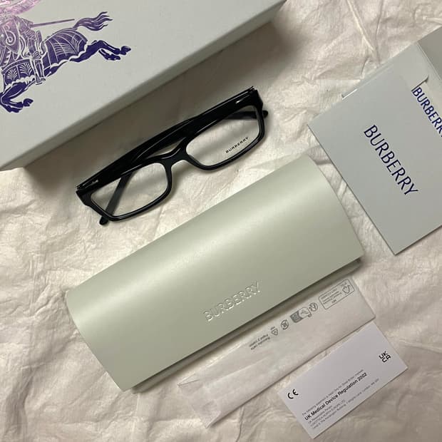 (미시착) Burberry 버버리 스퀘어 안경