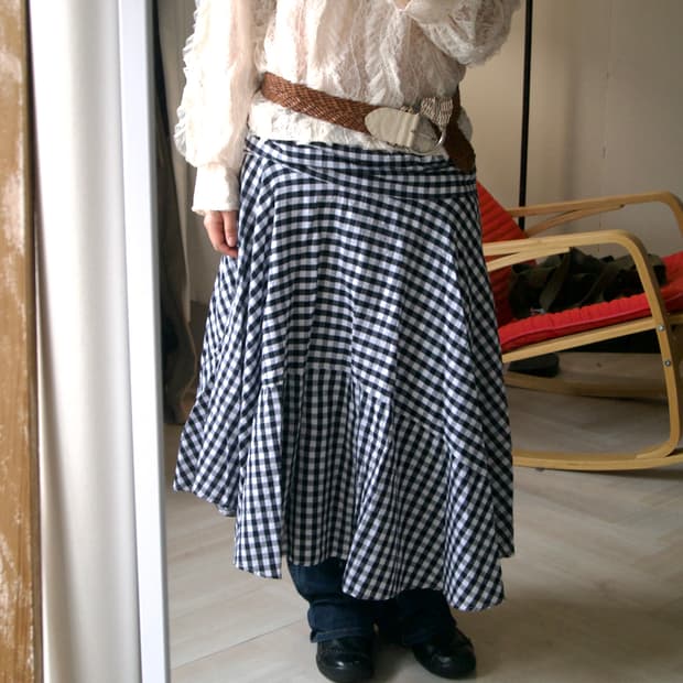check pattern long skirt