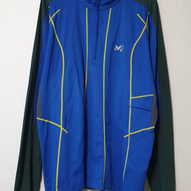 밀레 반집업 긴팔티 110사이즈 #