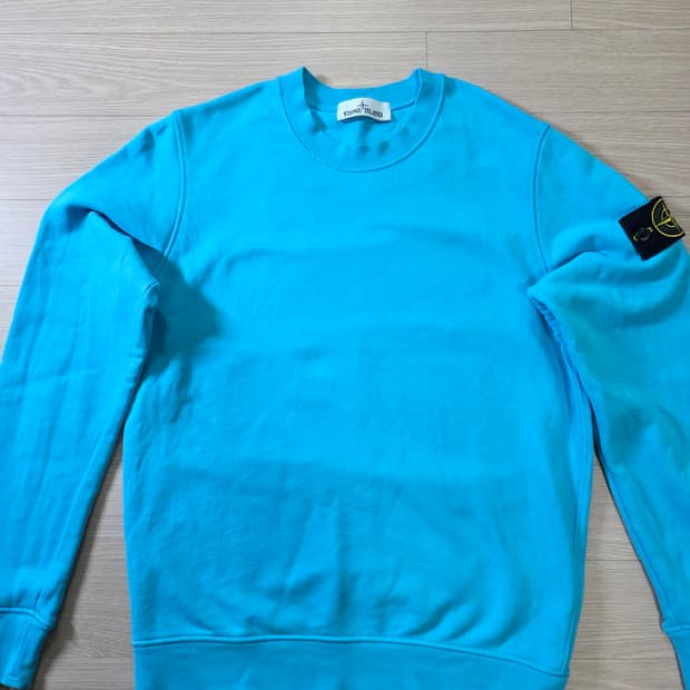 [2회착/급처] 스톤아일랜드 코튼 맨투맨 스카이 블루