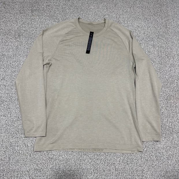 룰루레몬 메탈벤트 롱티