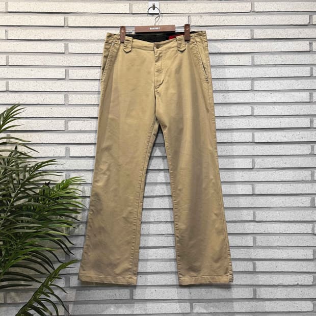 EDWIN 에드윈 503K 웨스턴 데님팬츠 백포켓 벨트루프 디테일 베이지