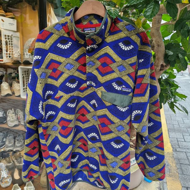 Z-50 파타고니아 신칠라 아즈텍