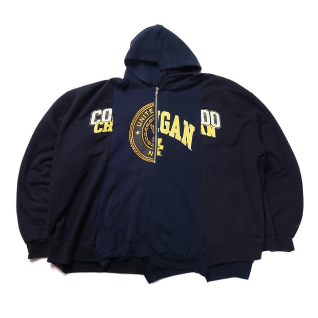 나나써카 77CIRCA Zip-Up Hoodie 