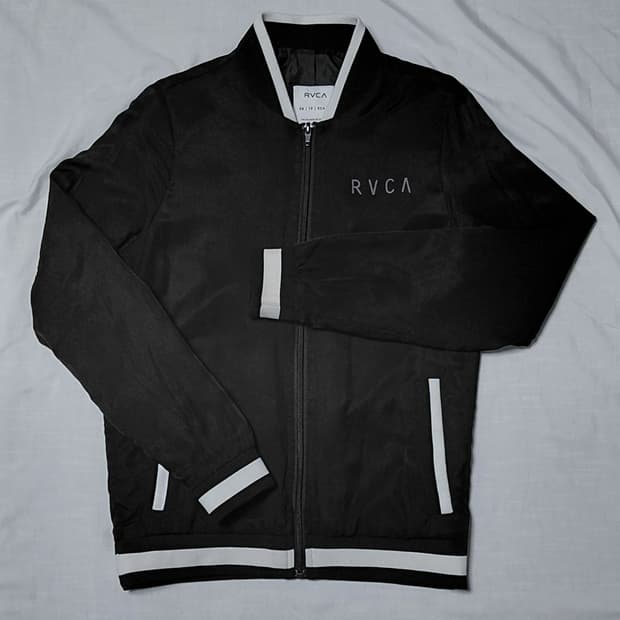 루카 RVCA 스카잔 스타일 봄버 자켓 (XS사이즈)