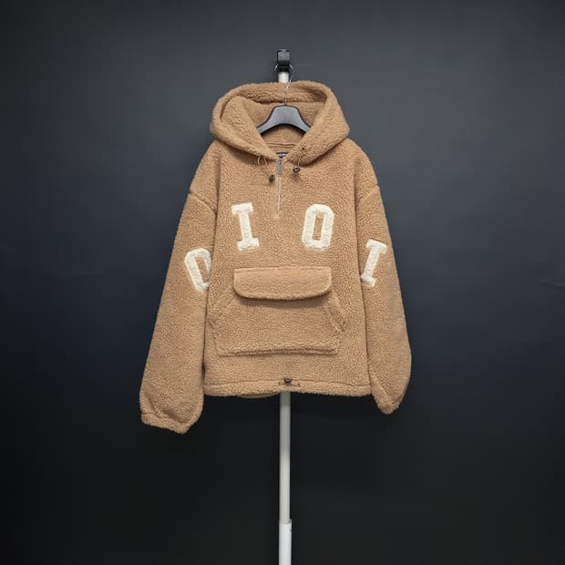 새 5252 BY OIOI 오아이오아이 후리스 비숑 후드점퍼 F