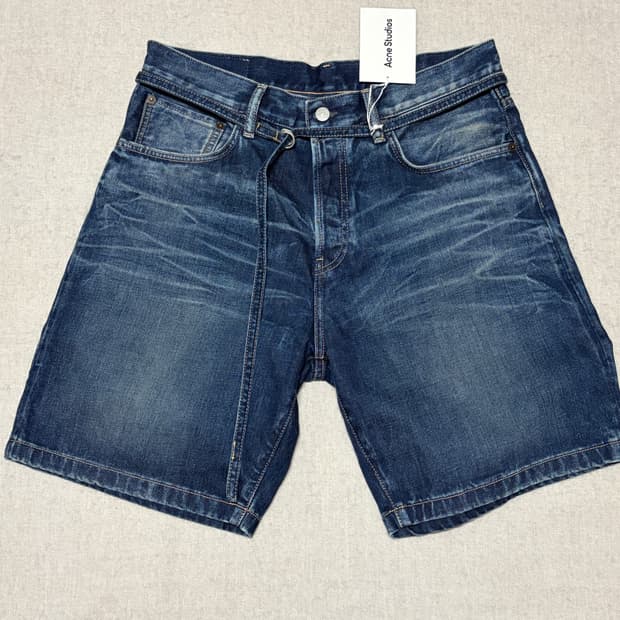 아크네스튜디오 루즈핏 데님쇼츠 브로드웨이