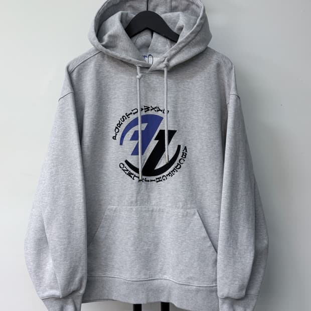 자라 x 아더에러 엠브로이더리 후디