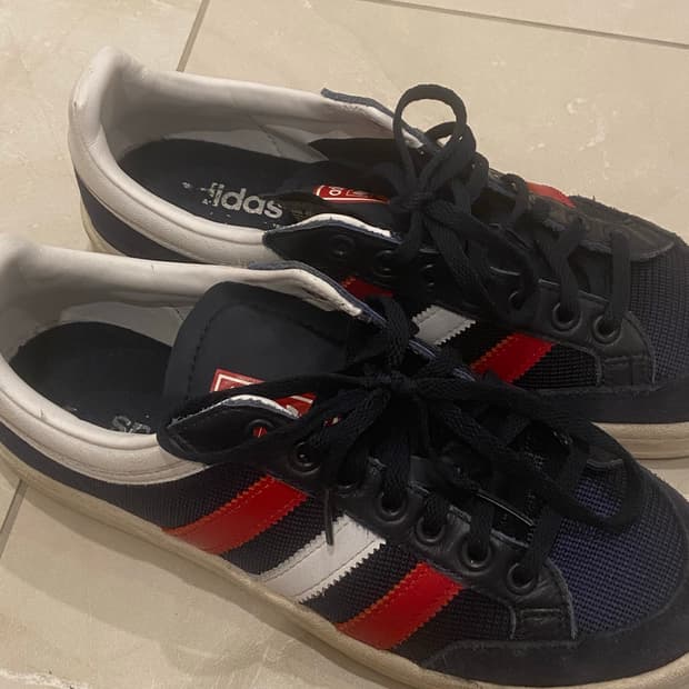 아디다스 신발