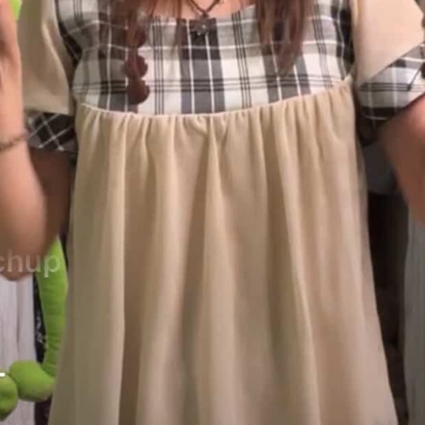 카모메 산장 블라우스