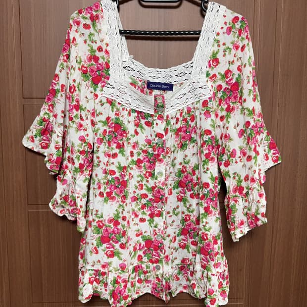 빈티지 모리걸 하구미 리즈리사 페어리 히피룩 꽃무늬 레이스 블라우스