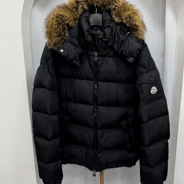 몽클레어 마야프 패딩 5사이즈 