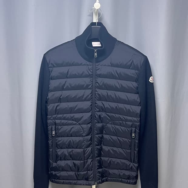 [정품] 24FW / L 몽클레어 니트패딩 블랙
