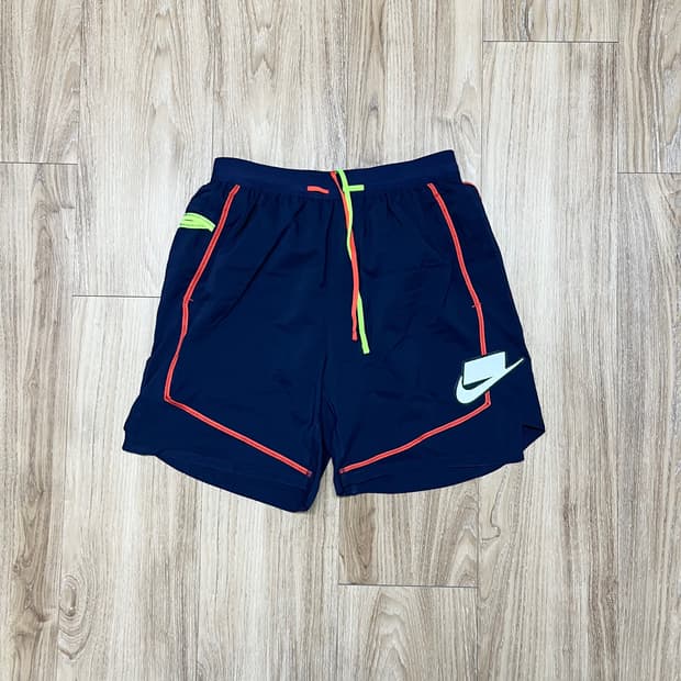 나이키 드라이핏 와일드런 반바지 M