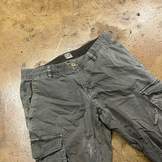 [정품] C.P.컴퍼니 카고 바지 그레이 b18