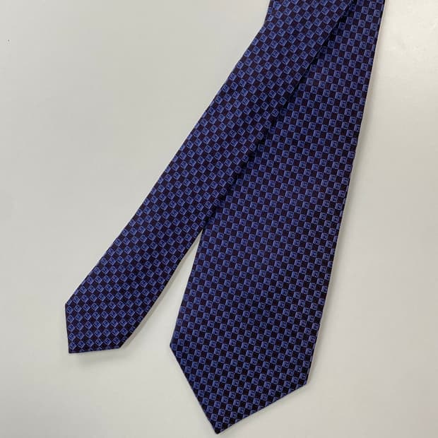 최상급 펜디 (FENDI) 신형라벨 FF 모노그램 정품 명품 넥타이