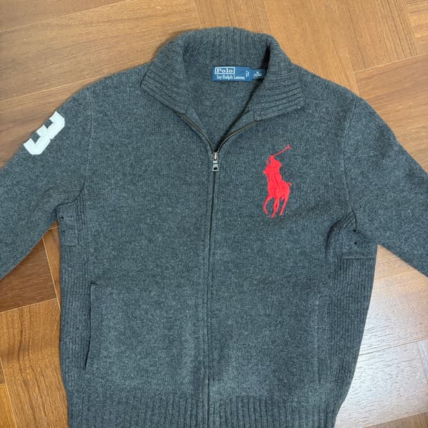 폴로빅포니 니트집업