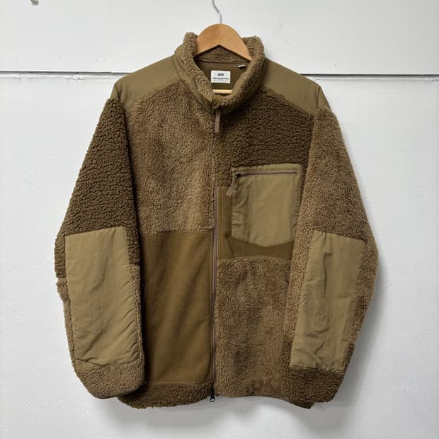 유니클로x엔지니어드가먼츠 플리스 자켓