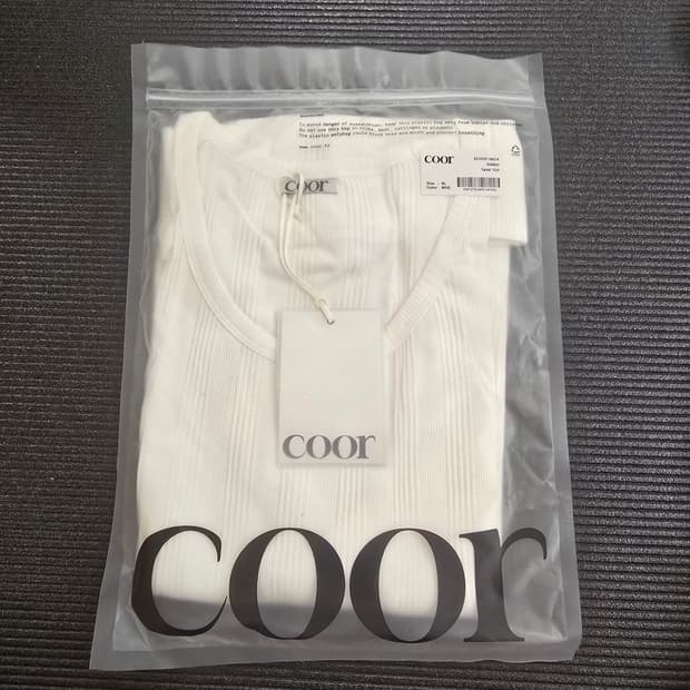 coor 스쿱넥 썸머 골지 티셔츠 화이트
미개봉 신품