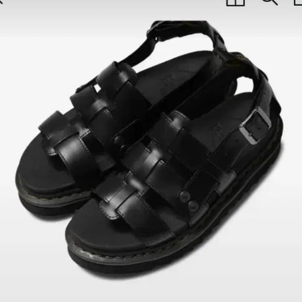 (240) 닥터마틴 테리 레더 스트랩 샌들