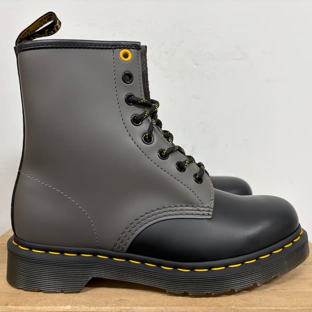닥터마틴 여성 부츠 240