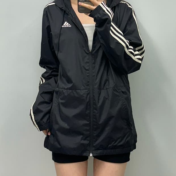 아디다스 사이드라인 블랙 바람막이 후드자켓