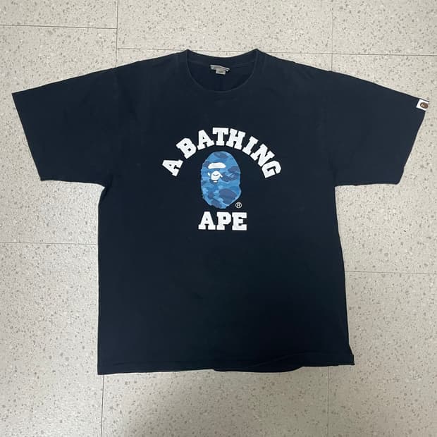 베이프 카모 반팔 L 사이즈