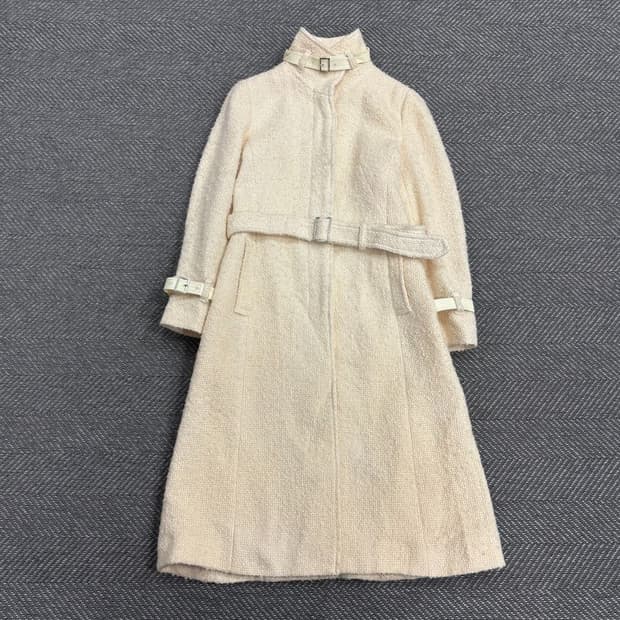 꼼사드모드 하이넥 트위드 코트 V0528