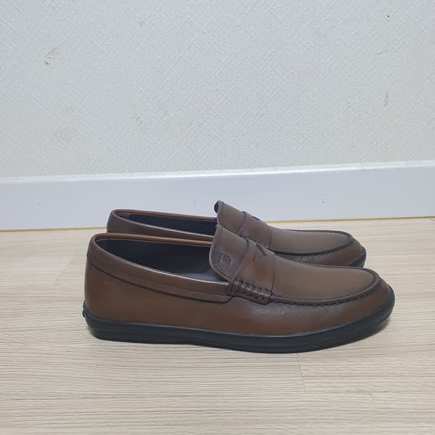 토즈 시티 고미노 페니로퍼 255~260