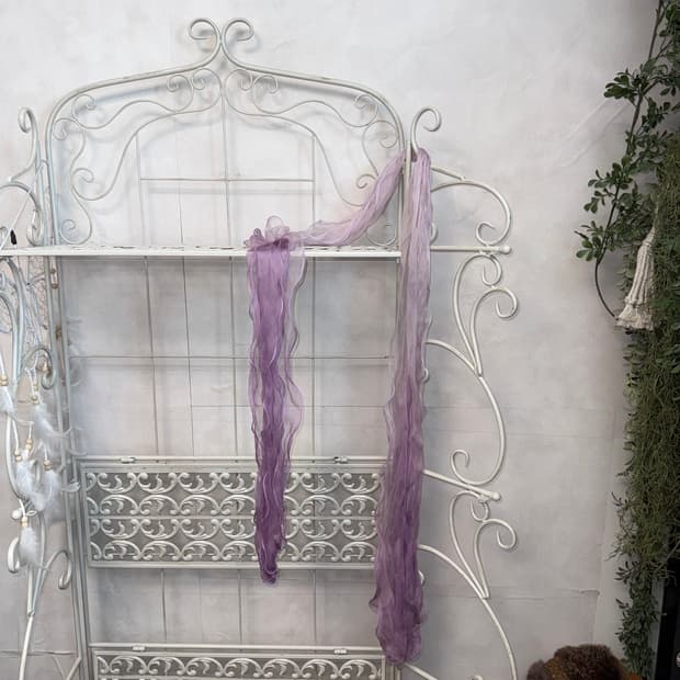 Lavender gradient ruffle scarf