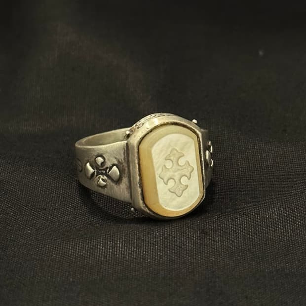 mother-of-pearl cross 925silve
