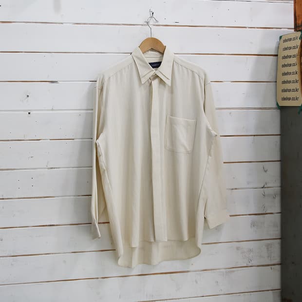 (착용컷) LUMA LUCENTE 드레스 셔츠 (남성용 105)