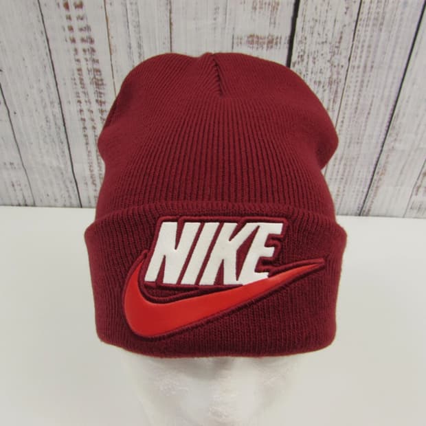 슈프림 × 나이키 빅 로고 비니