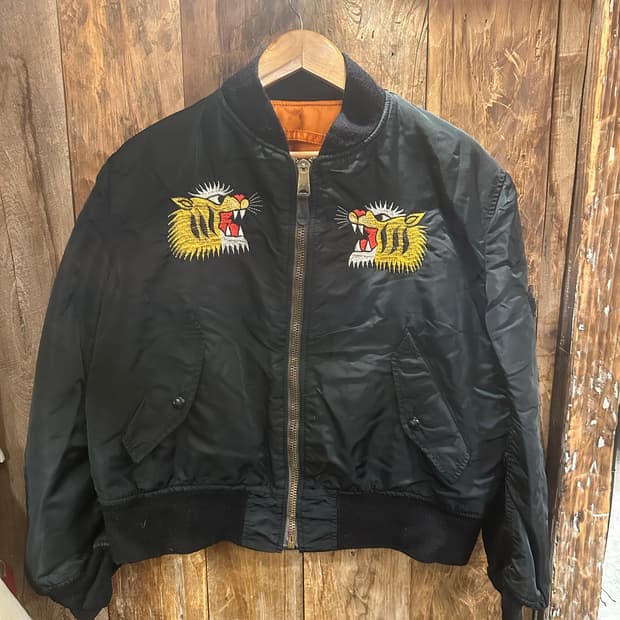 Hand embroidery boomer jacket MA-1