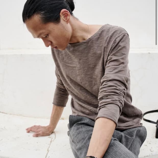 모노프리베 롱슬리브 브라운 2