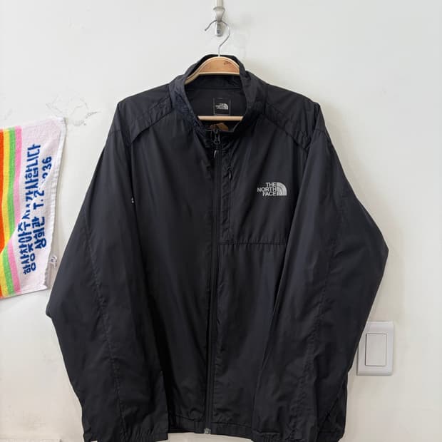 188. 노스페이스 바람막이 블랙