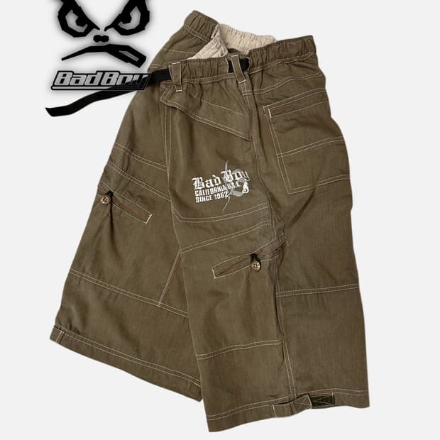 logo belted wide cargo shorts