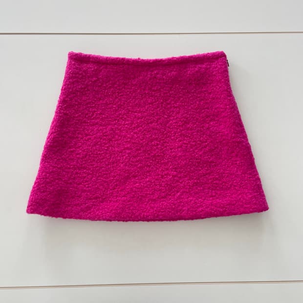 프라다 푸시아 부클 미니 스커트