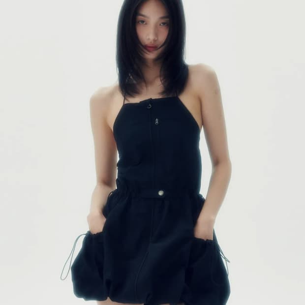 홀터넥 미니 원피스