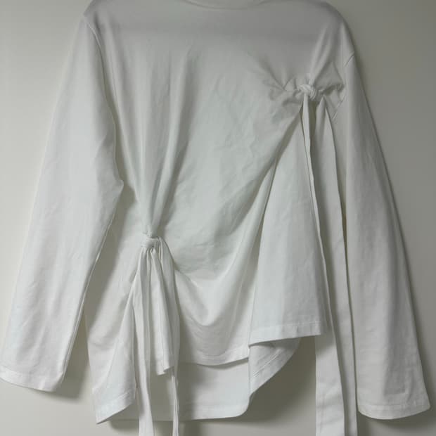 세실리에 반센 옥토버 탑 화이트 US4 cecilie bahnsen