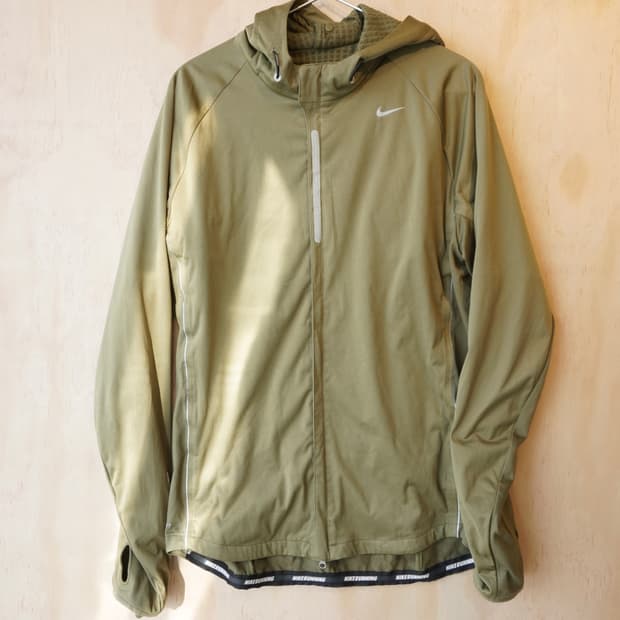 나이키  Dri-FIT Element Shield Max Jacket