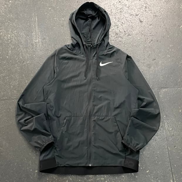 95-100 나이키 드라이핏 바람막이 