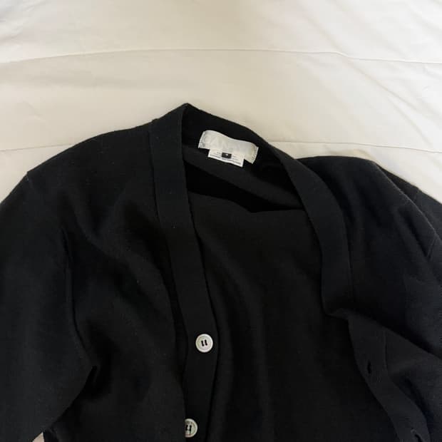 꼼데가르송 블랙 가디건